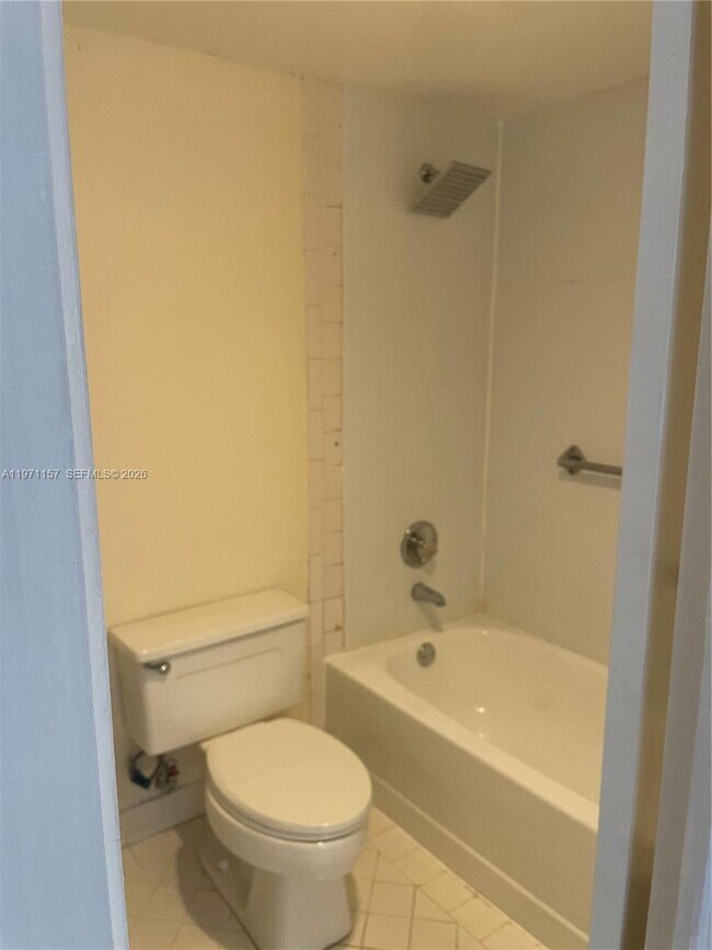 Building Photo - 250 174th St