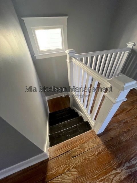 Building Photo - 607 W 44th St