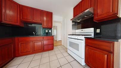 Building Photo - Beautiful 3 Bedroom 1.5 Bathroom with a Ga...