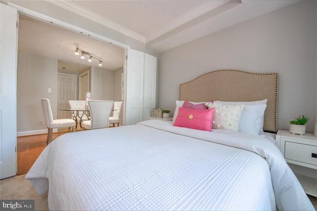 Building Photo - 1080 Wisconsin Ave NW