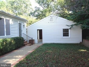 Building Photo - 1208 Littlepage St