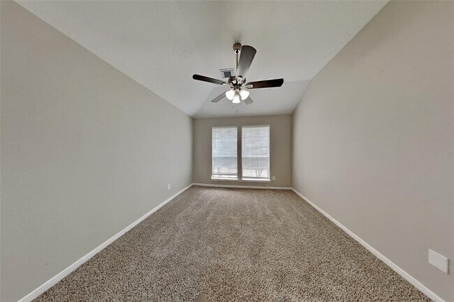 Building Photo - 17126 Hamilwood Dr