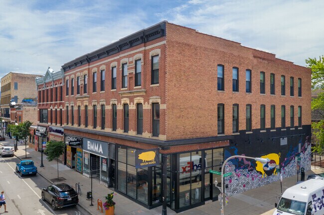Building Photo - The Milwood