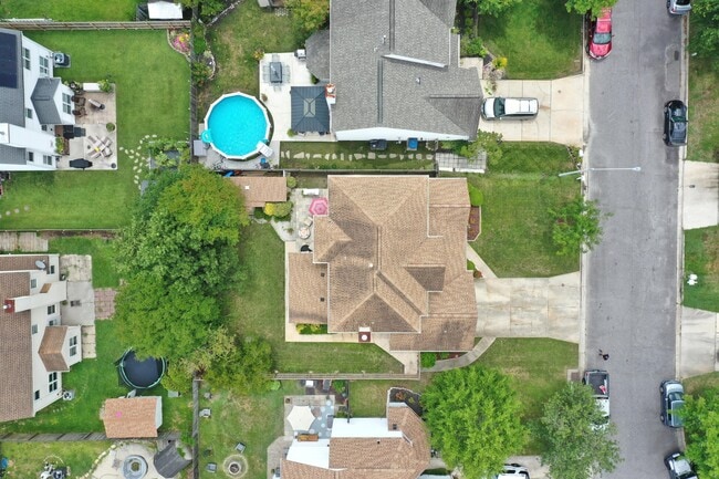 Building Photo - 4508 Medford Ct