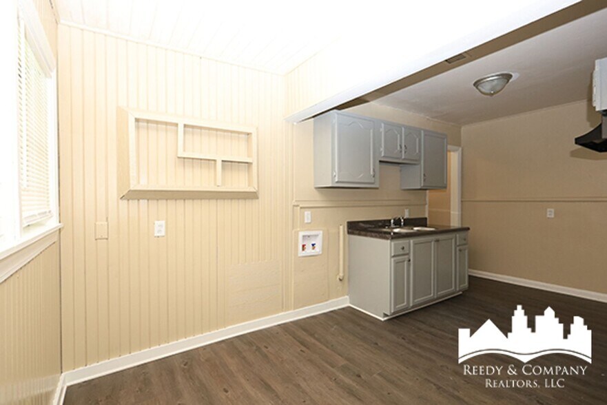 Building Photo - 2785 Ketchum Rd