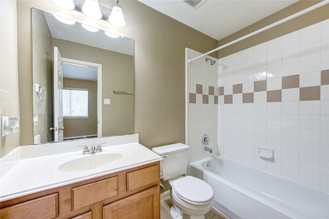 Building Photo - 2810 Shadow Canyon Ln