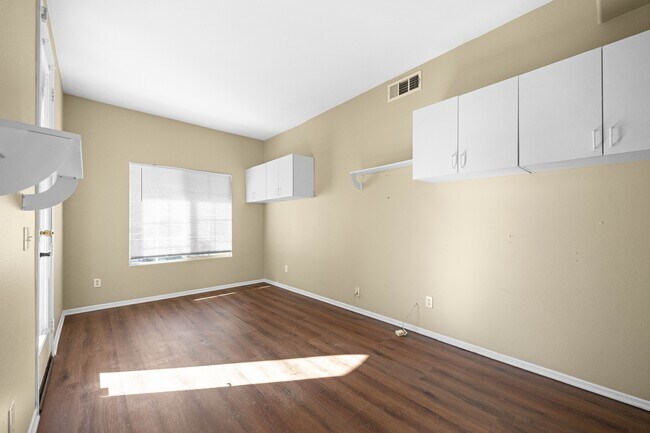 Building Photo - 23006 Timber Ridge Ct