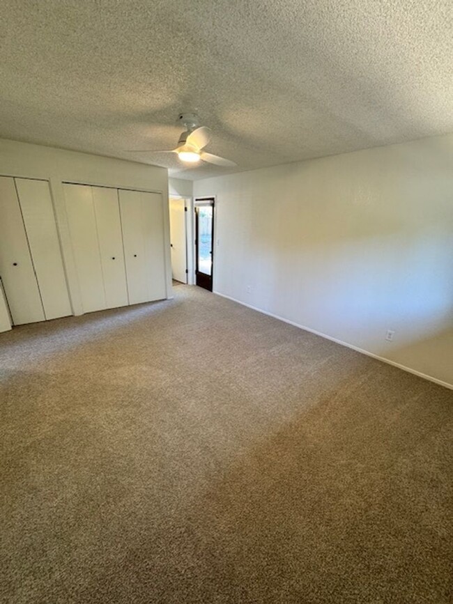 Building Photo - Remodeled home with a view