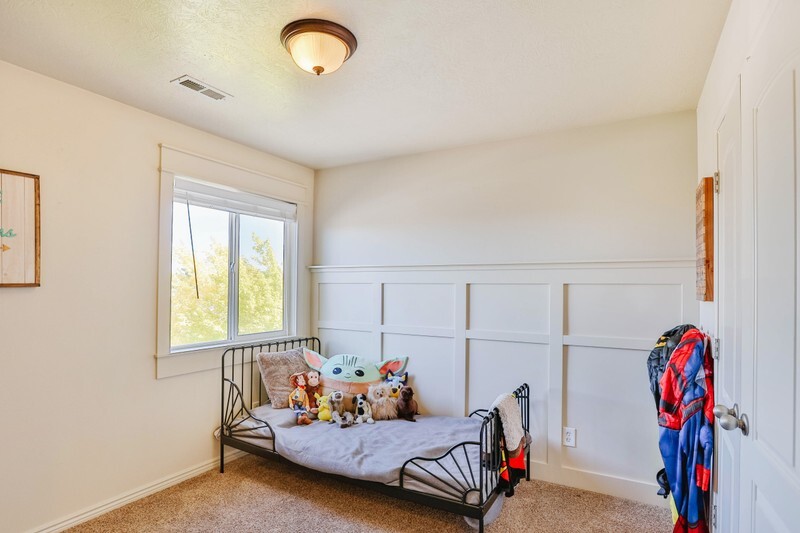 Building Photo - 2533 Cimmaron Dr