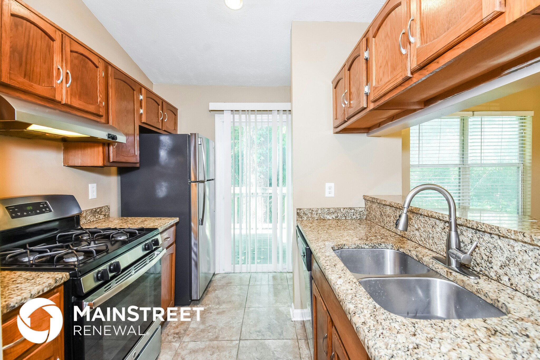 Building Photo - 1382 Inman Ct