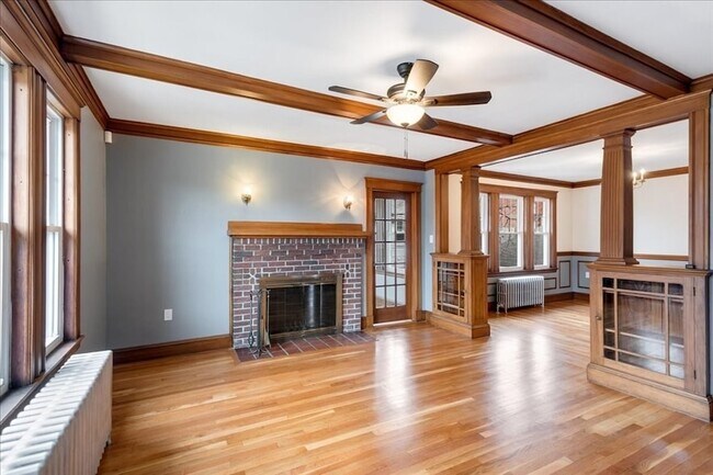 Building Photo - 256 S Huntington Ave