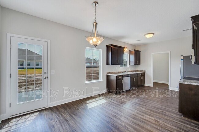 Building Photo - 88 Fridley Ln