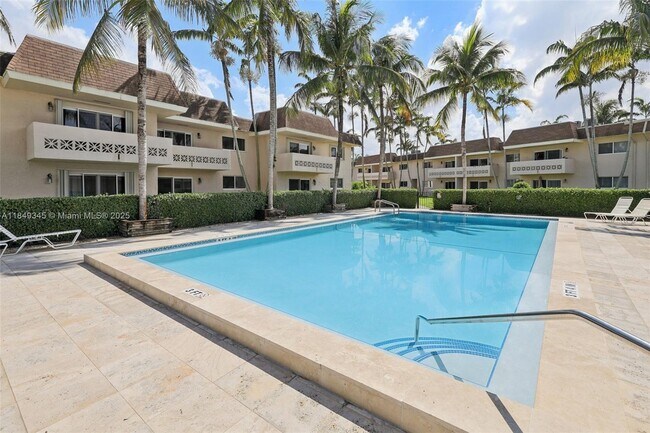 Building Photo - 14500 SW 88th Ave