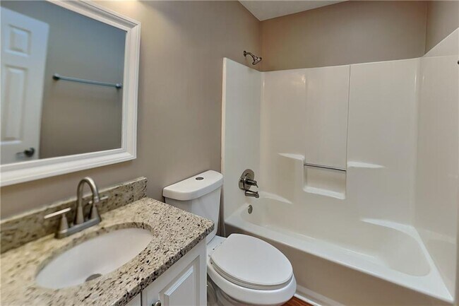 Building Photo - 6187 Brookside Ln