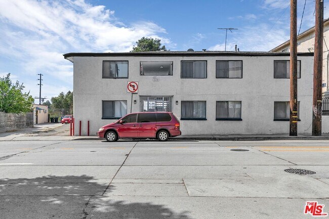 Building Photo - 129 S Avenue 64