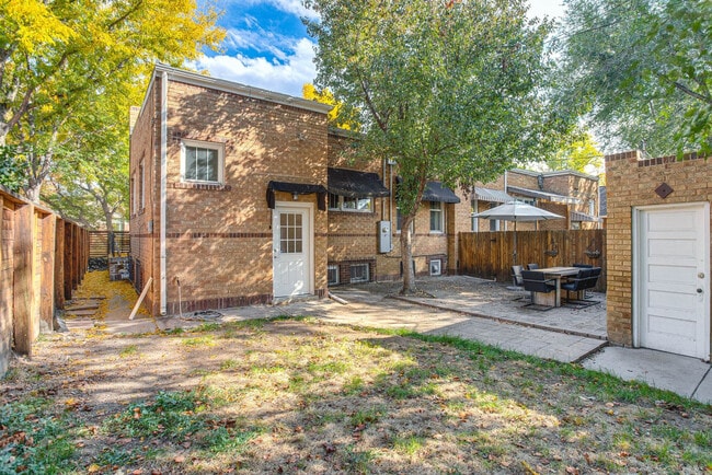 Building Photo - 757 N Clayton St