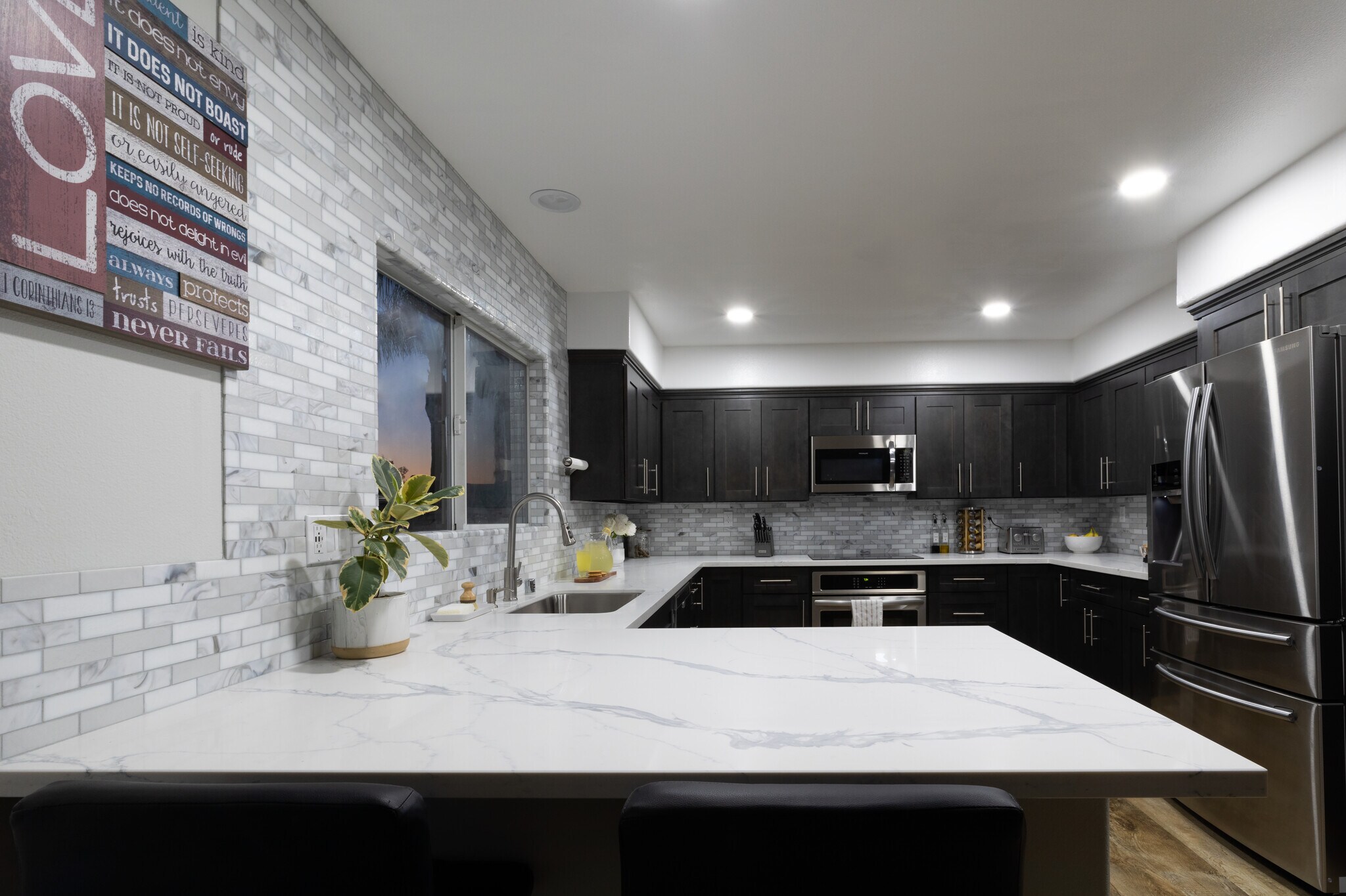Building Photo - 8932 Gateway View Ct
