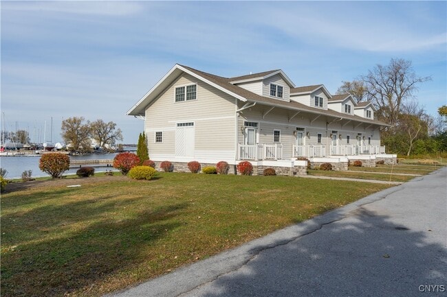 Building Photo - 207 General Smith Dr
