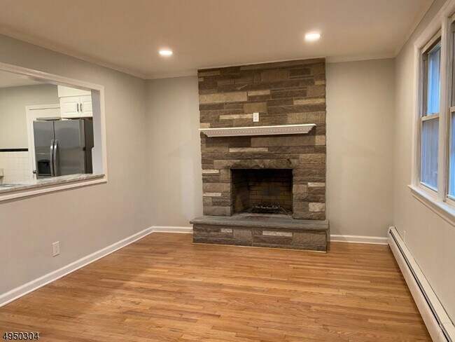 Building Photo - 75 Klinger Rd