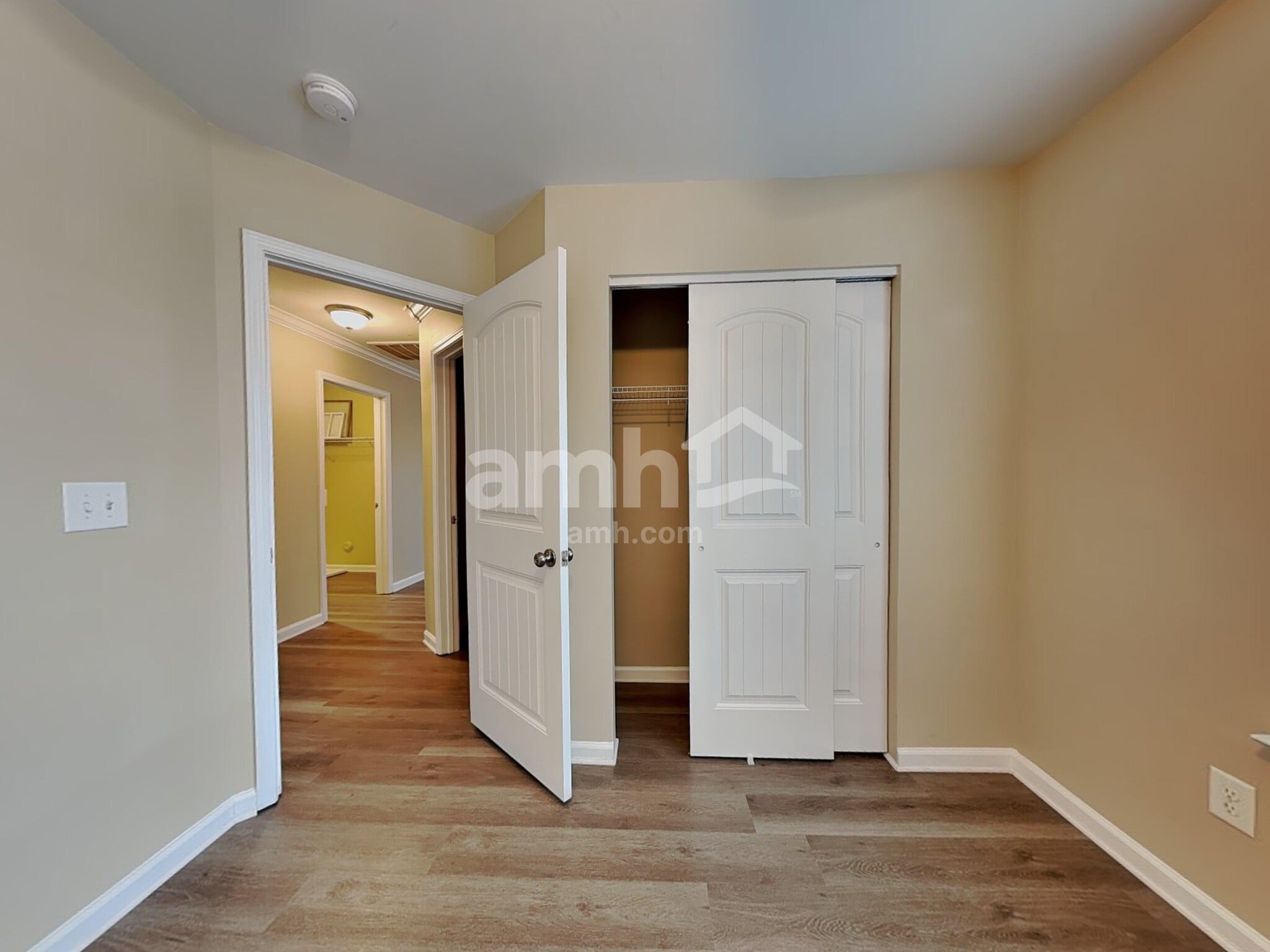 Building Photo - 5160 Busted Rock Trl