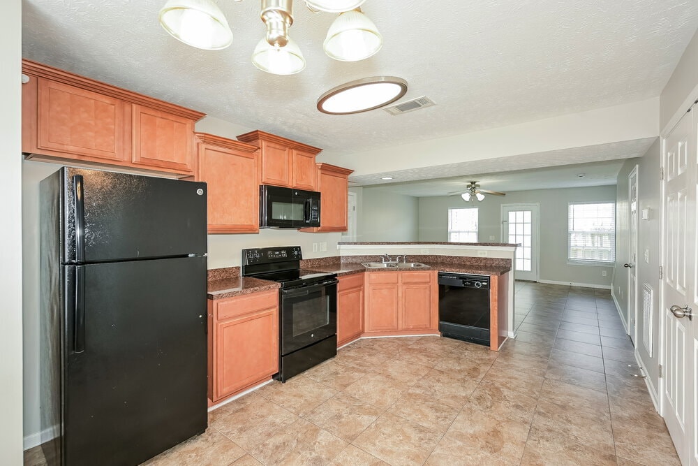 Building Photo - 3007 RG Buchanan Dr