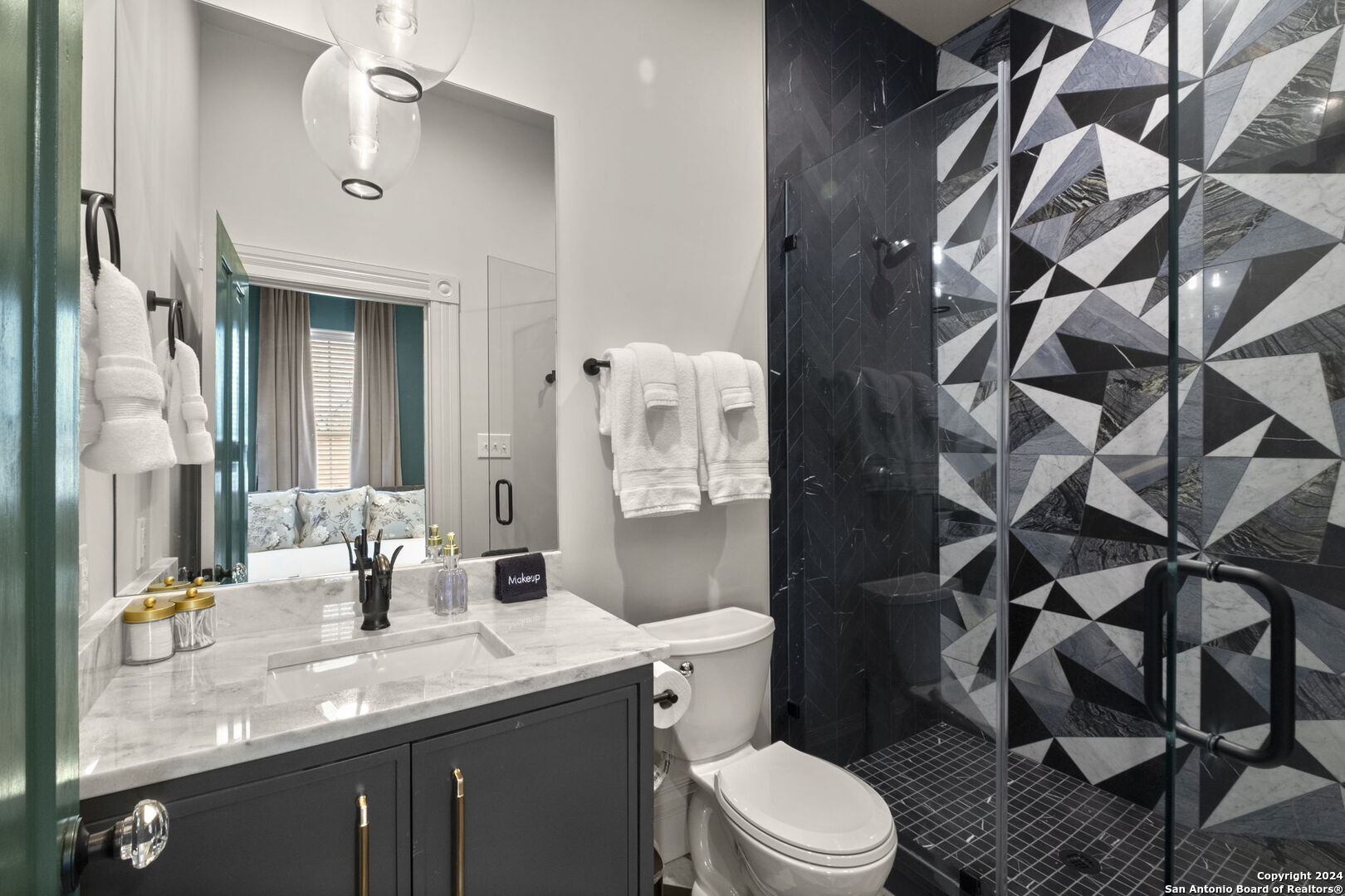 Building Photo - 201 E Carson St