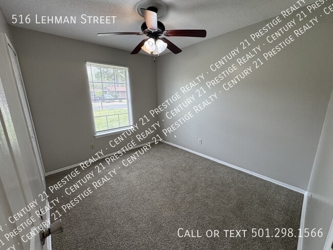 Building Photo - 516 Lehman Dr