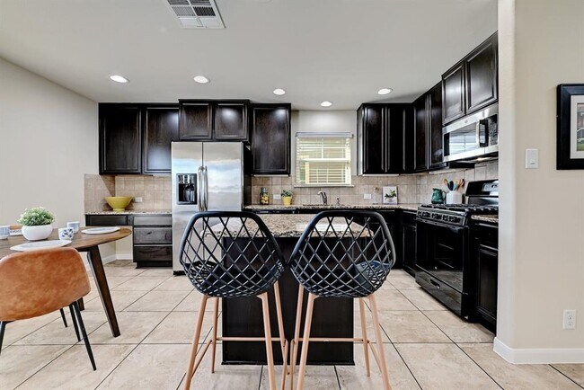 Building Photo - 13513 Piping Plover Dr
