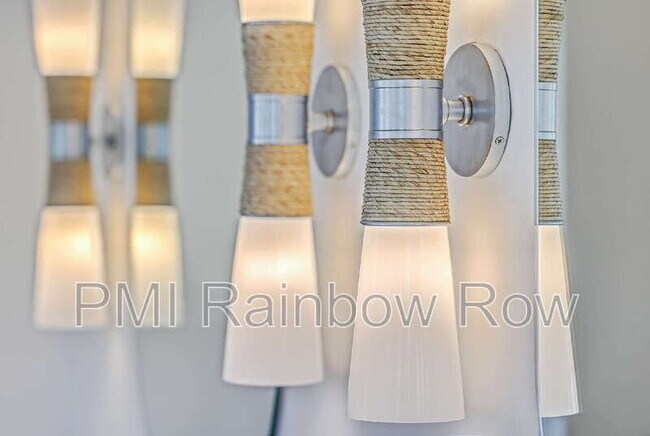 Building Photo - 755 Adluh St