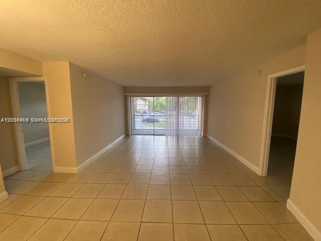 Building Photo - 4205 N University Dr