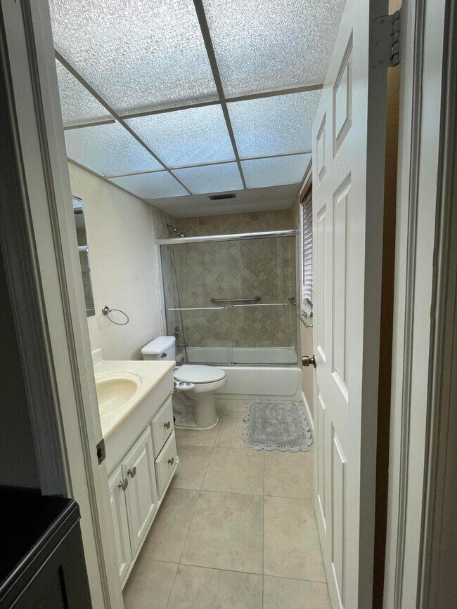 Building Photo - 22765 SW 66th Ave