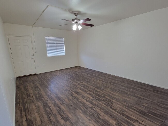 Interior Photo - The Harper