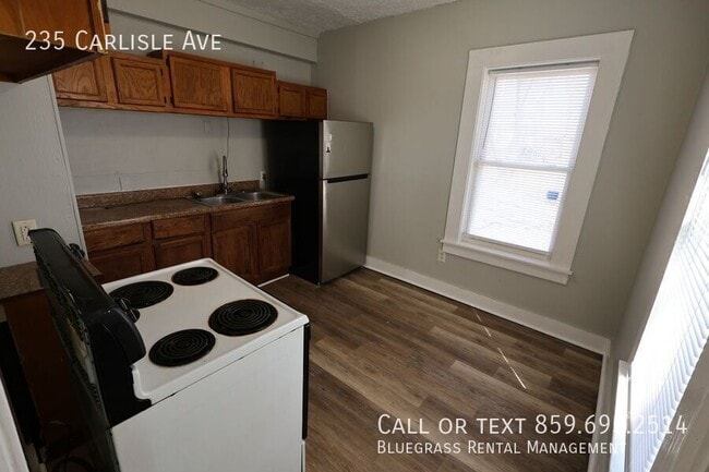 Building Photo - 3-Bed Home Downtown Lexington | $1,299/mo!