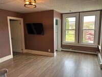 Building Photo - 321 S Main St