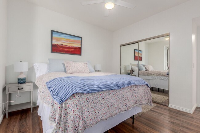 Building Photo - Racquet Club Condo – 1 Bedroom, 1 Bath