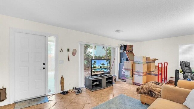 Building Photo - 3655 Cocoplum Cir
