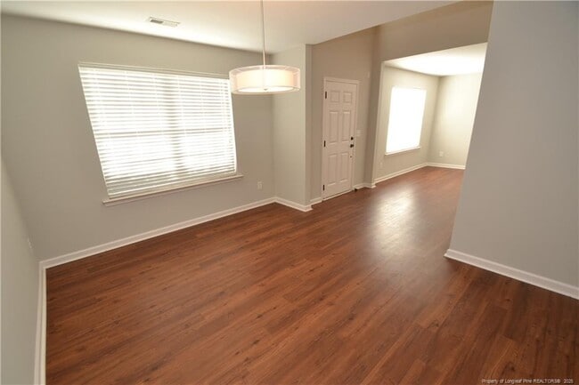 Building Photo - 501 Birchtree Valley Ct