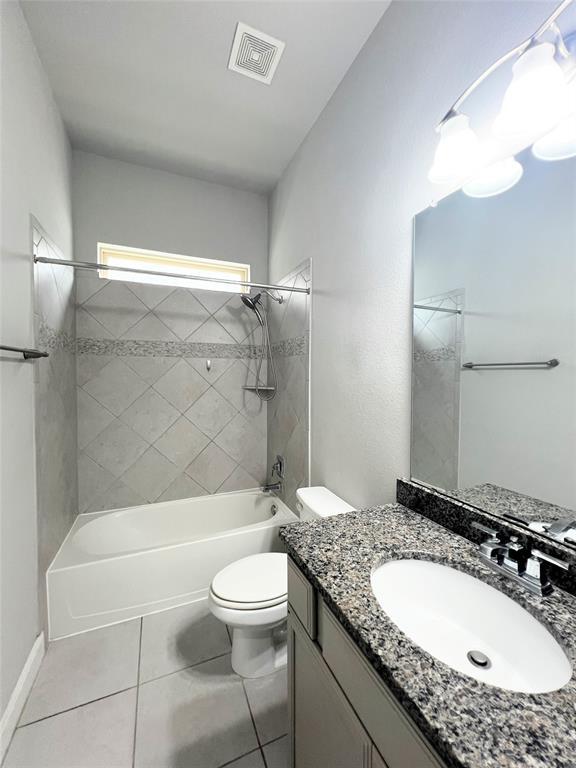 Building Photo - 2700 Hudson Ln