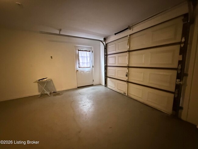 Building Photo - 2009 Sunbeam Rd