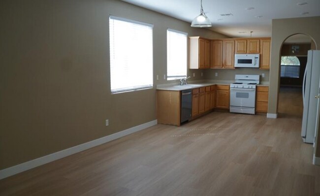 Building Photo - 10181 Bentley Oaks Ave