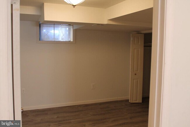 Building Photo - 3820 Allison St