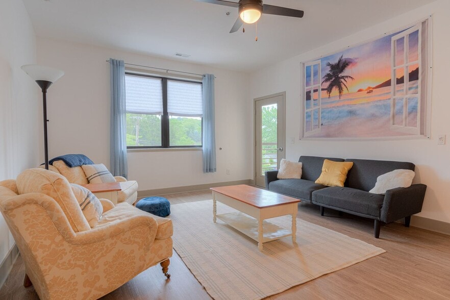 Interior Photo - The Flats