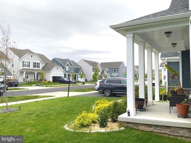 Building Photo - 5763 Hawk Ridge Rd