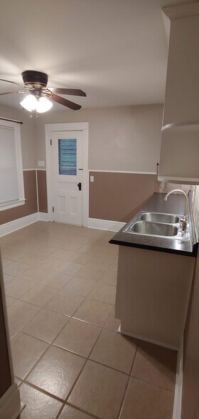 Kitchen (door leads to balcony) - 44 Shepard St