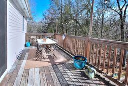 Building Photo - 10 Tiffany Ln