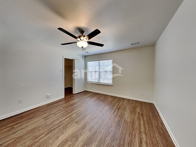 Building Photo - 15431 Kellerwood Dr