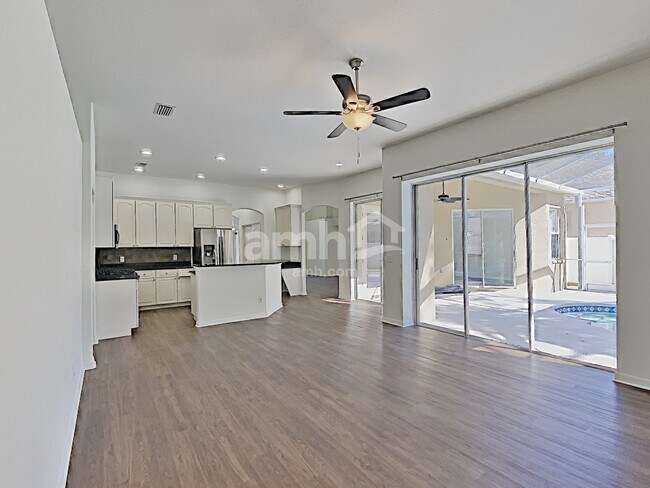 Building Photo - 832 Innergary Place