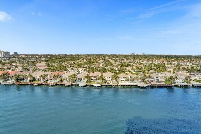 Building Photo - 1600 S Ocean Dr