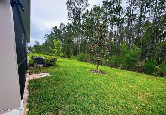 Building Photo - 10406 Benson Lake Dr