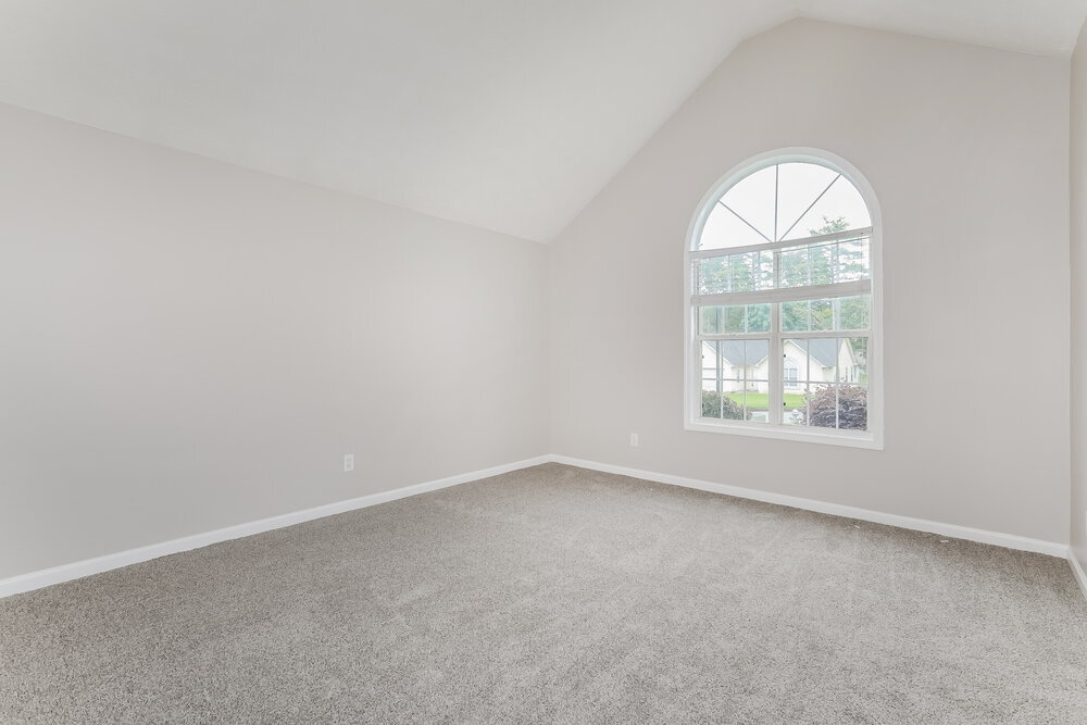 Building Photo - 221 Eagles Crest Ct